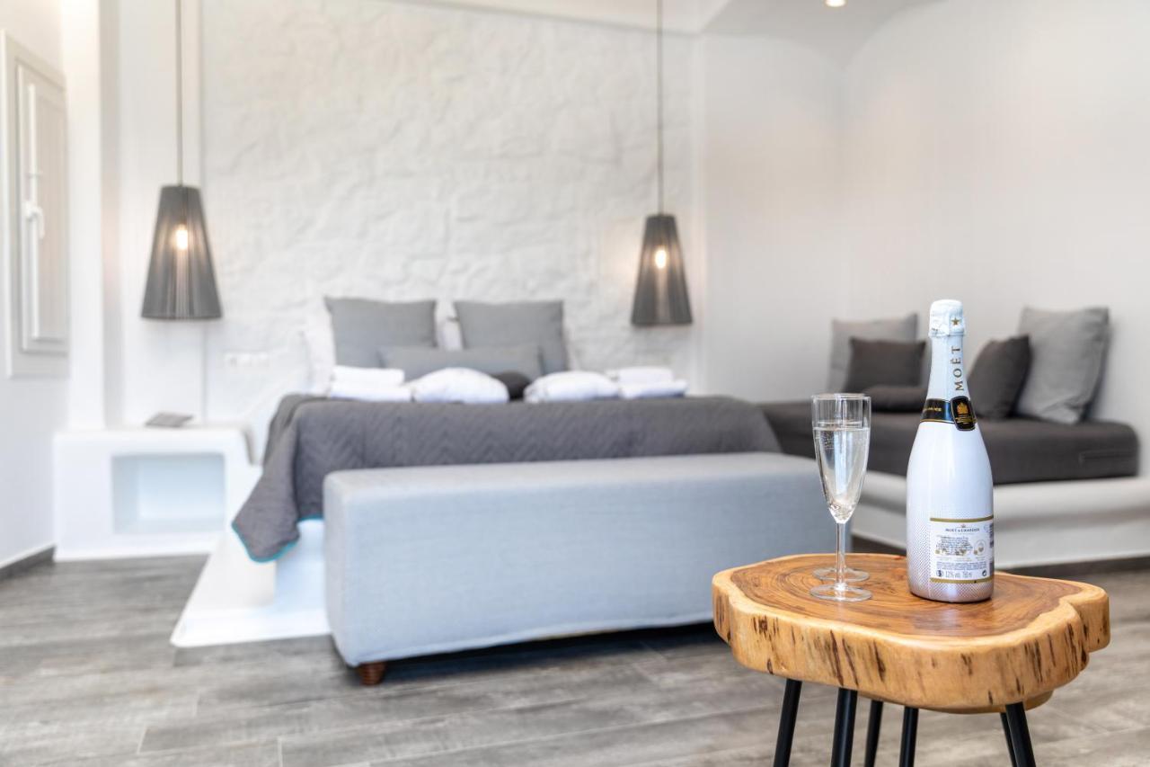 El_Puerto Luxury Port Suites Naxos City 外观 照片
